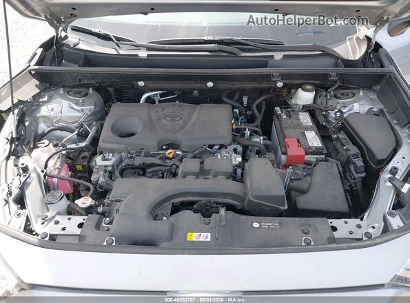 2T3G1RFV7SW563029 2025 TOYOTA RAV4 Silver უკანა ხედი