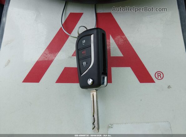 2T3H1RFV0SW425708 2025 TOYOTA LE Burgundy Vista del salpicadero
