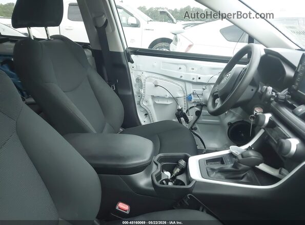 2T3H1RFV1KC020264 2019 TOYOTA RAV4 White Front interior view