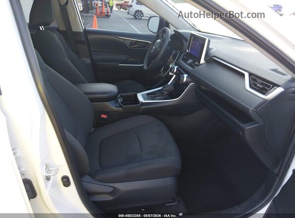 2T3H1RFV1RC252793 2024 TOYOTA LE White Widok wnętrza z przodu