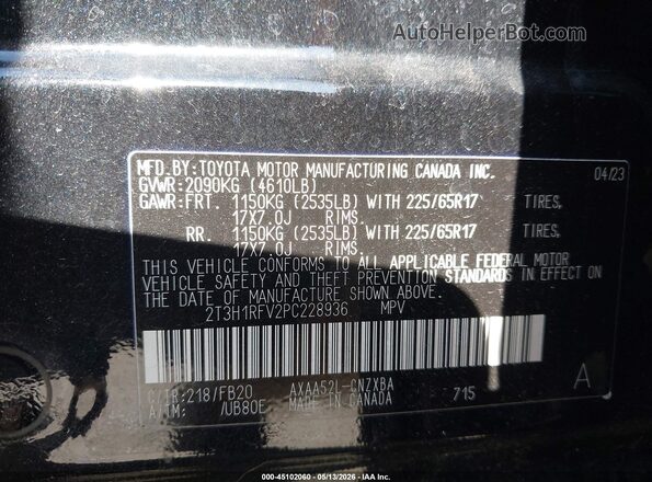 2T3H1RFV2PC228936 2023 TOYOTA LE Black Vista del compartimento del motor