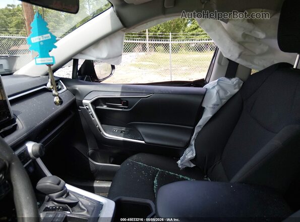2T3H1RFV2RC285575 2024 TOYOTA LE Gray წინა სალონის ხედი