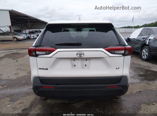 2T3H1RFV3NW229752 2022 TOYOTA RAV4 White 