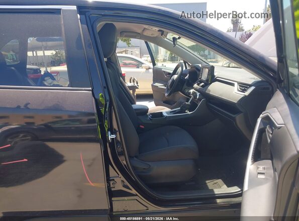 2T3H1RFV4NW190492 2022 TOYOTA RAV4 Черный Вид салона спереди