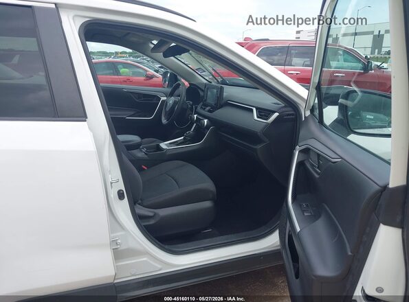 2T3H1RFV5MW136813 2021 TOYOTA RAV4  Вид салону спереду