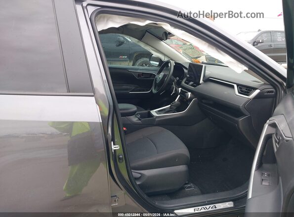 2T3H1RFV6SC332466 2025 TOYOTA LE Gray Вид салону спереду