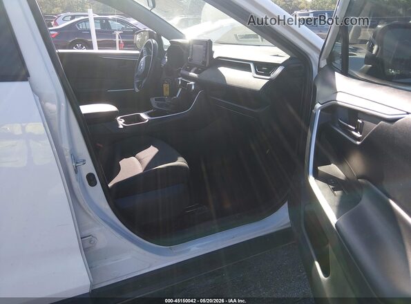 2T3H1RFV7KW056197 2019 TOYOTA RAV4 White Front interior view