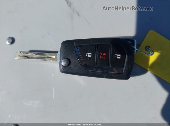 2T3H1RFV7KW056197 2019 TOYOTA RAV4 White Dashboard view