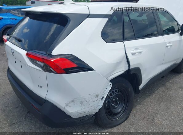 2T3H1RFV8RW349908 2024 TOYOTA LE White Widok z przodu