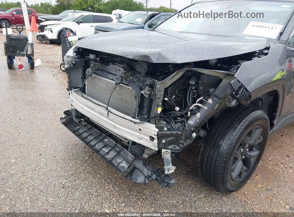 2T3H1RFV9SW402590 2025 TOYOTA LE Gray წინა ხედი