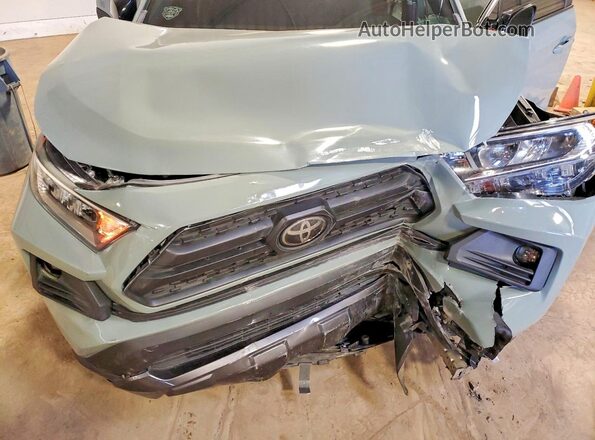 2T3J1RFV6LC073318 2020 TOYOTA RAV4 Gray ძრავის განყოფილების ხედი