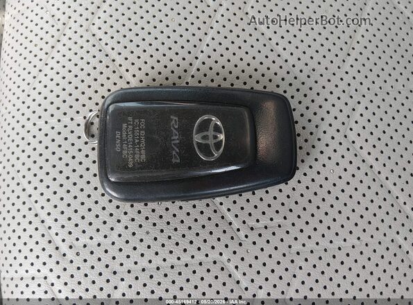 2T3J1RFV9KW016205 2019 TOYOTA RAV4 Blue Вид панелі приладів