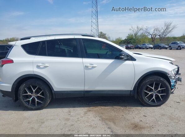 2T3JFREV4HW581148 2017 TOYOTA RAV4 White 360 interior view