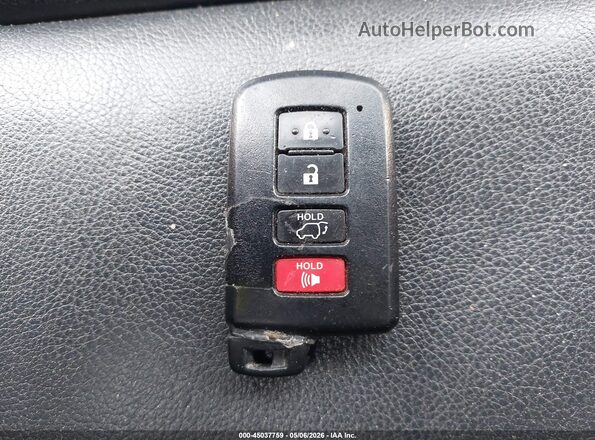 2T3JFREV7GW516907 2016 TOYOTA RAV4 Black Dashboard view