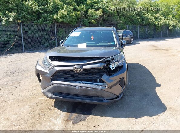 2T3K1RFV5KW034527 2019 TOYOTA LE Gray Widok z przodu