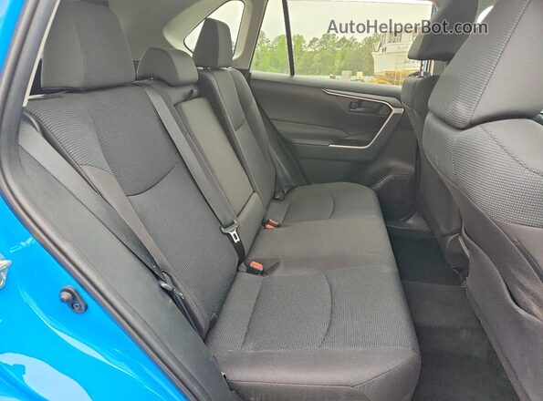 2T3K1RFV9MW168623 2021 TOYOTA LE Blue 