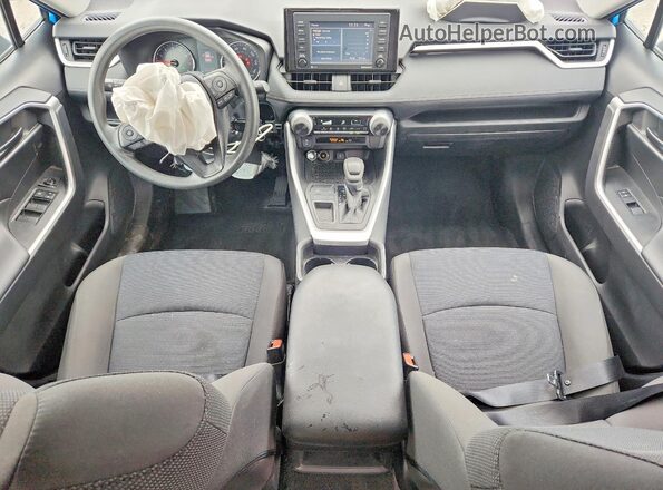 2T3K1RFV9MW168623 2021 TOYOTA LE Blue 