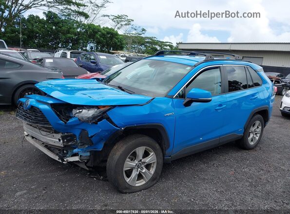 2T3MWRFV3KW043317 2019 TOYOTA LE Blue 