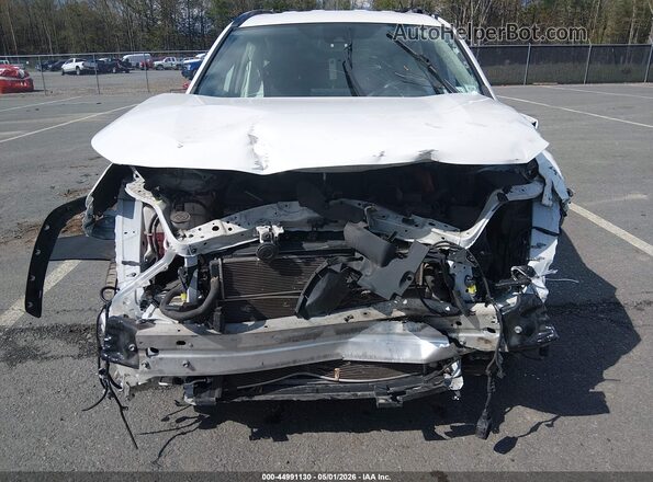 2T3MWRFV6MW116490 2021 TOYOTA LE Белый Вид спереди