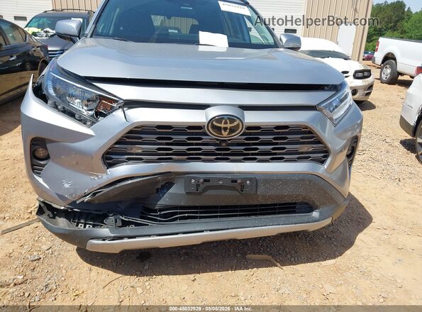 2T3N1RFV0LW136204 2020 TOYOTA LIMITED Серебряный Вид спереди