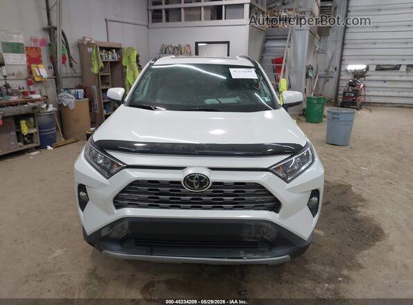 2T3N1RFV1KC037293 2019 TOYOTA RAV4 White 