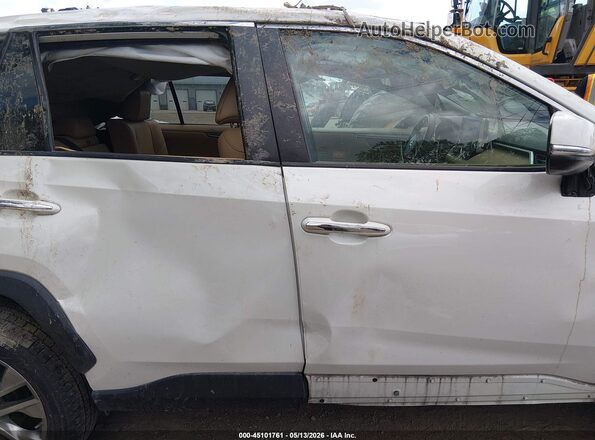 2T3N1RFV8KC015033 2019 TOYOTA LIMITED White 