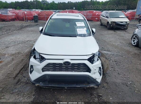 2T3N1RFV8PW388112 2023 TOYOTA LIMITED White Rear interior view