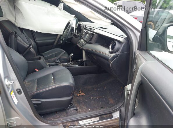 2T3NFREV3HW405063 2017 TOYOTA RAV4 Silver Front interior view