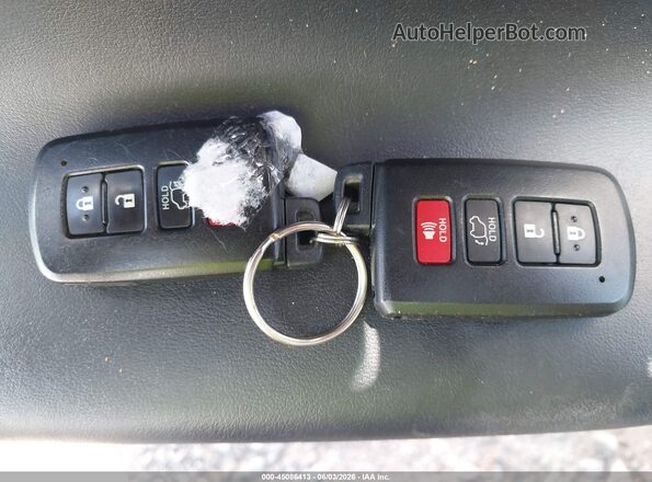 2T3NFREV3HW405063 2017 TOYOTA RAV4 Silver Dashboard view