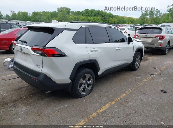 2T3P1RFV0RC405451 2024 TOYOTA RAV4 White Հետևի աջ