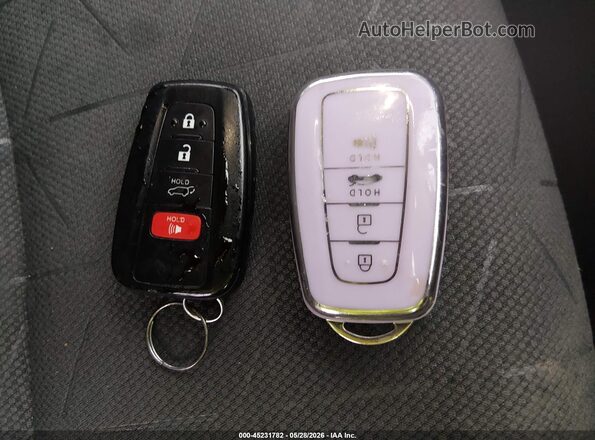 2T3P1RFV1RC443531 2024 TOYOTA RAV4 Белый Вид панели приборов
