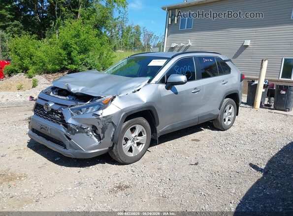 2T3P1RFV2MW153337 2021 TOYOTA RAV4 Silver წინა მარცხენა ხედი სამი მეოთხედიდან