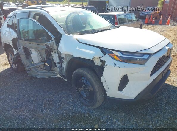 2T3P1RFV2NW328154 2022 TOYOTA RAV4 White 