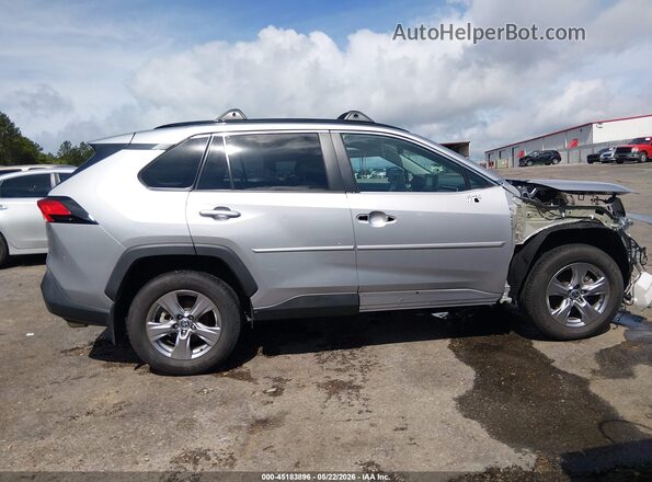 2T3P1RFV3NC274686 2022 TOYOTA RAV4 Silver Սալոնի 360 աստիճան տեսք