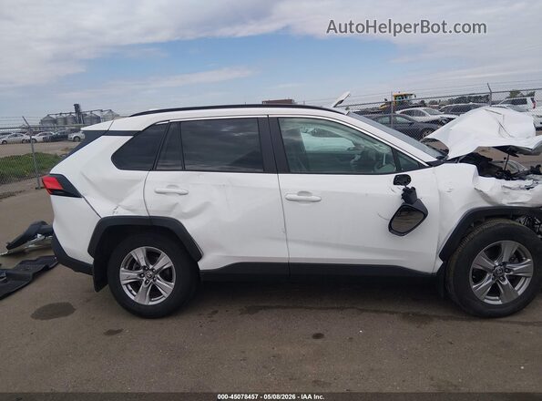 2T3P1RFV3PC341340 2023 TOYOTA LE White Սալոնի հետևի տեսք