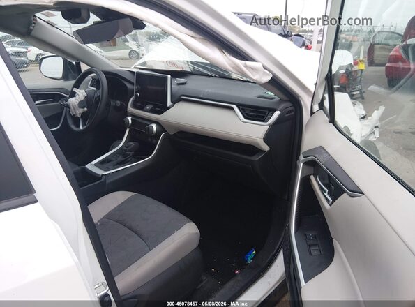 2T3P1RFV3PC341340 2023 TOYOTA LE White Սալոնի դիմացի տեսք