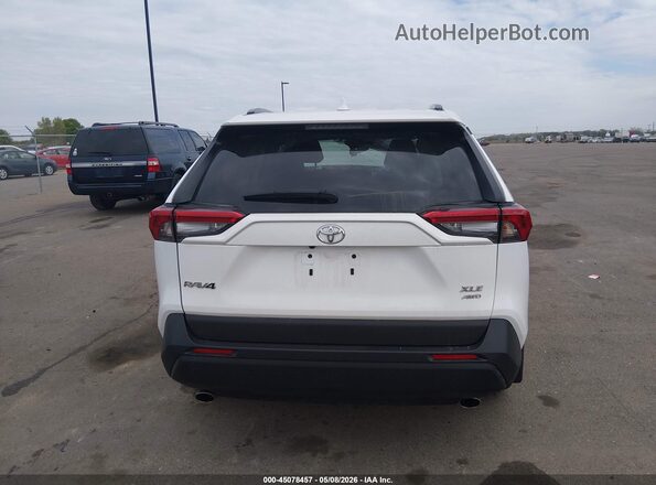 2T3P1RFV3PC341340 2023 TOYOTA LE White 