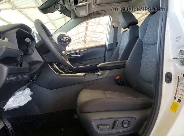 2T3P1RFV3RC480807 2024 TOYOTA RAV4 White Вид салону спереду