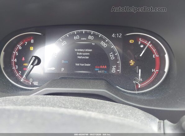 2T3P1RFV4RW441058 2024 TOYOTA RAV4 Red Widok tylnych siedzeń