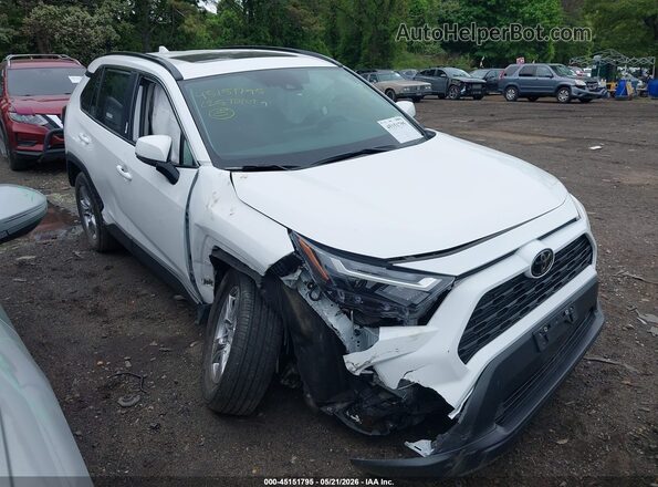 2T3P1RFV4SW537455 2025 TOYOTA RAV4 White Front view