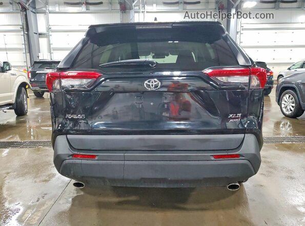 2T3P1RFV5KC028864 2019 TOYOTA LE Black Вид ззаду