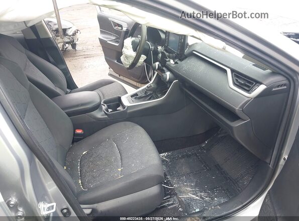 2T3P1RFV5LC096390 2020 TOYOTA RAV4 Silver Widok wnętrza z przodu