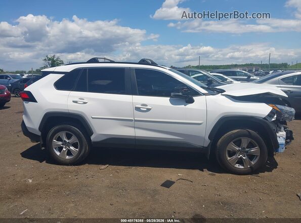2T3P1RFV5PC339444 2023 TOYOTA RAV4 Белый Вид задней части салона