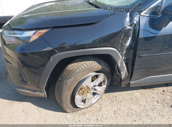 2T3P1RFV6SC526877 2025 TOYOTA RAV4 Black Front view