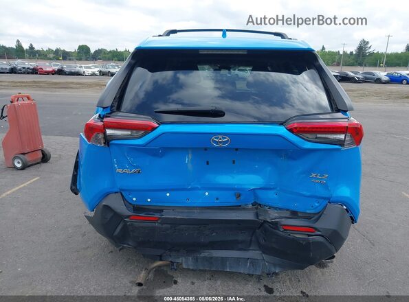 2T3P1RFV7KW027293 2019 TOYOTA LE Blue 