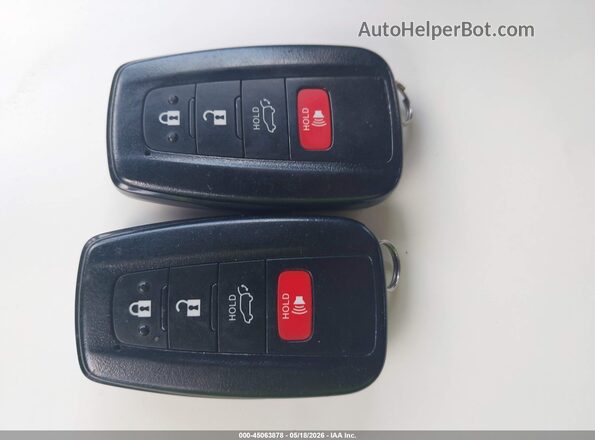 2T3P1RFV7LW135818 2020 TOYOTA RAV4 Черный Вид панели приборов