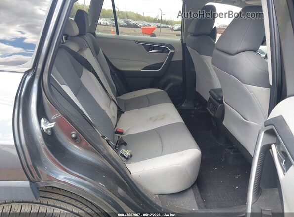 2T3P1RFV7MC256318 2021 TOYOTA LE Gray Vista de la etiqueta del VIN