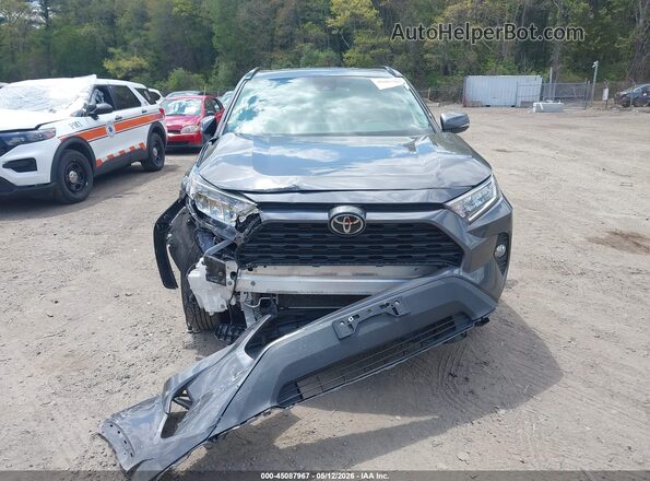 2T3P1RFV7MC256318 2021 TOYOTA LE Gray Vista interior trasera