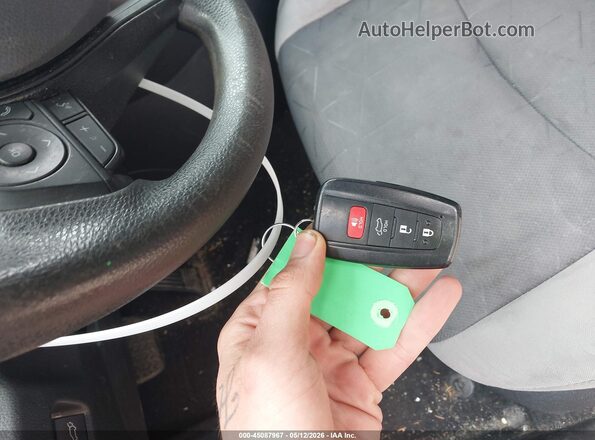 2T3P1RFV7MC256318 2021 TOYOTA LE Gray Vista del salpicadero