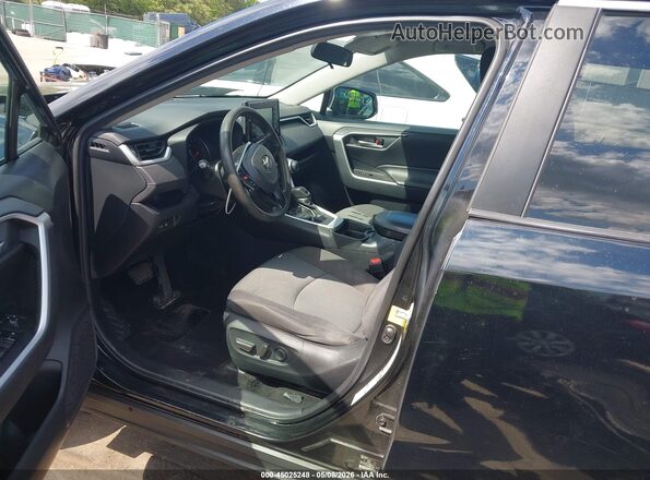 2T3P1RFV7MW211443 2021 TOYOTA LE Black Front interior view